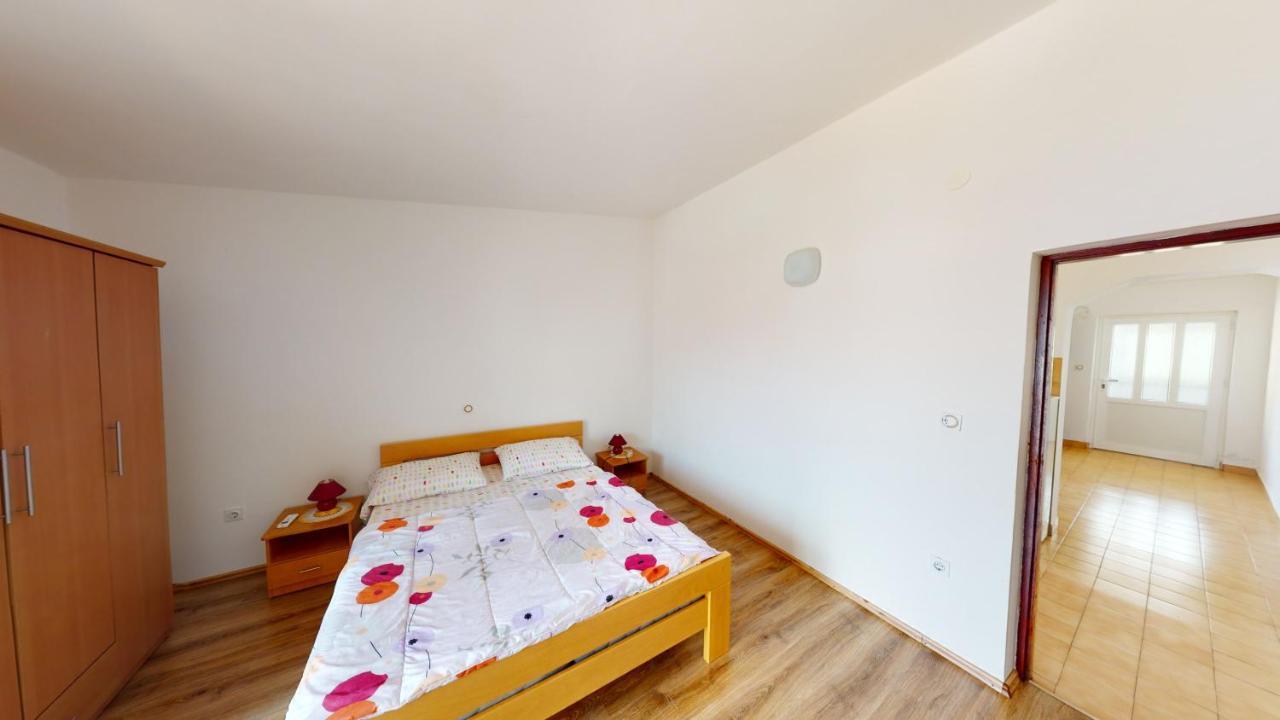 Jaska & Jelica House Apartments Metajna Dış mekan fotoğraf