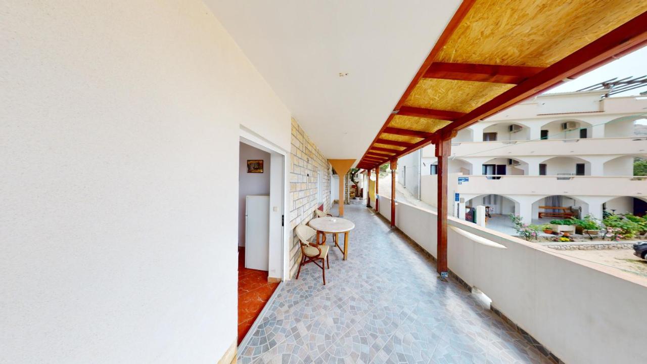 Jaska & Jelica House Apartments Metajna Dış mekan fotoğraf