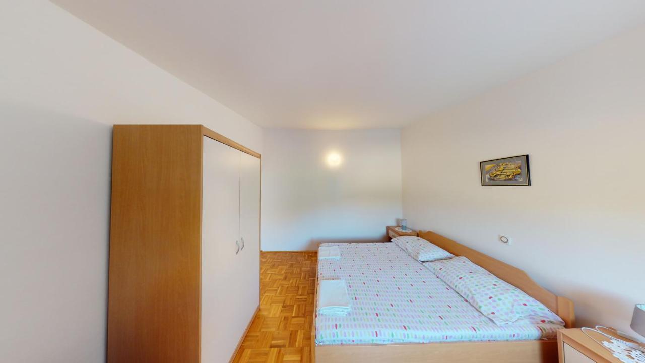 Jaska & Jelica House Apartments Metajna Dış mekan fotoğraf
